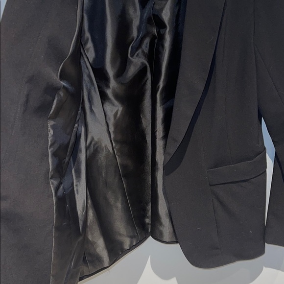 Black Blazer - Picture 3 of 6